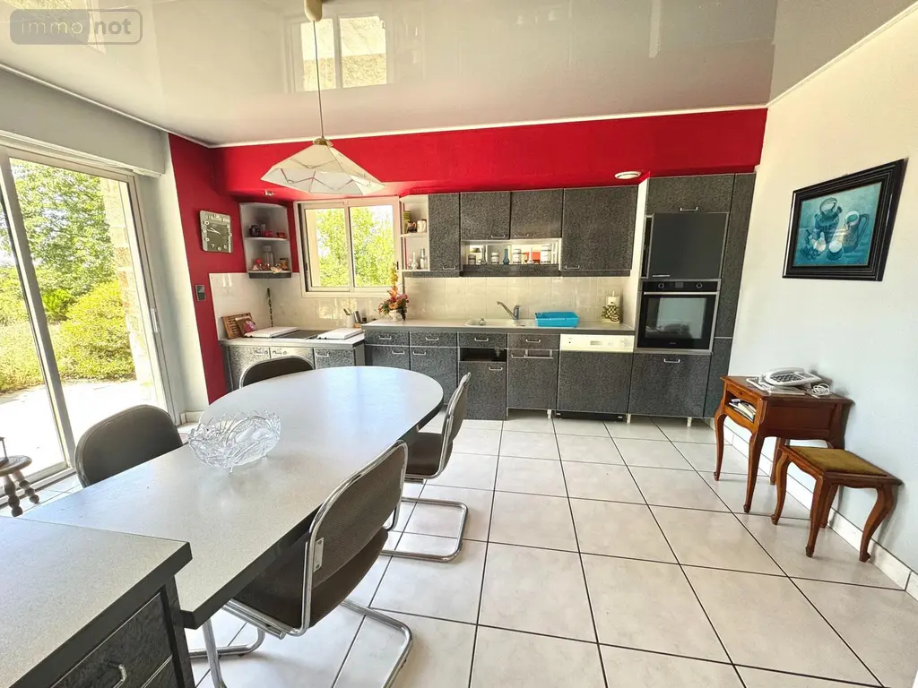 Maison a vendre Saint-Thuriau 56300 Morbihan 56 230 m2 6 pièces 305620 euros LR11 006