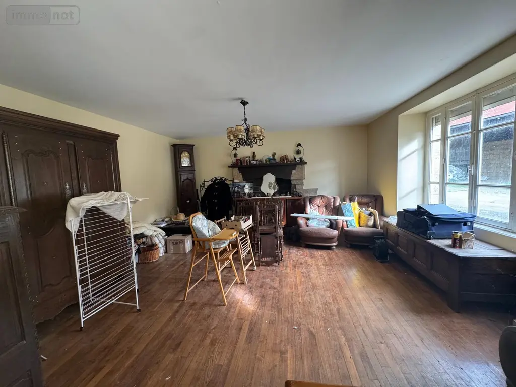 Maison a vendre Noyal-Pontivy 56920 Morbihan 56 214 m2 8 pièces 106000 euros LR14 002
