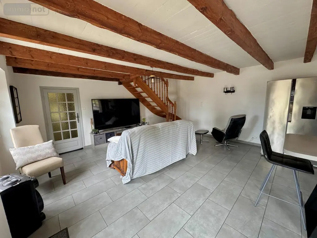 Maison a vendre Neulliac 56300 Morbihan 56 204 m2 7 pièces 269360 euros LR23 009