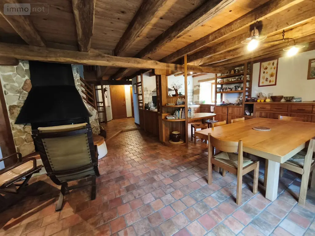 Maison a vendre Arnac 15150 Cantal 15 206 m2 6 pièces 299425 euros 059-2020 007