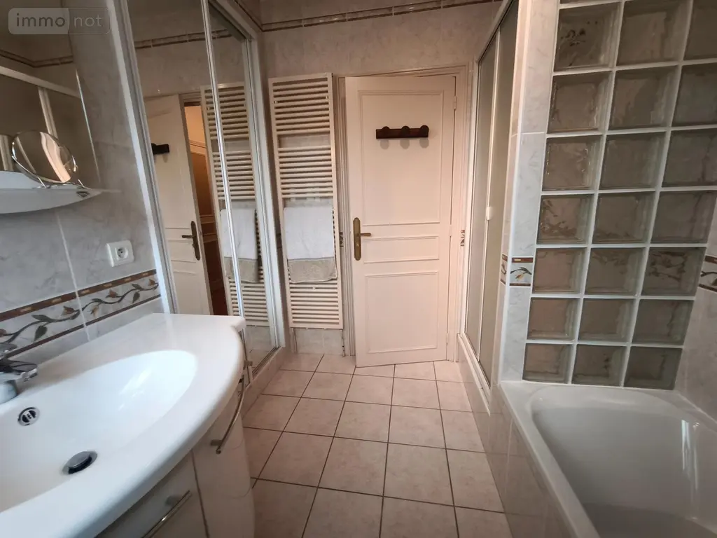 Maison a vendre Aurillac 15000 Cantal 15 163 m2 7 pièces 268000 euros 059-2064 013