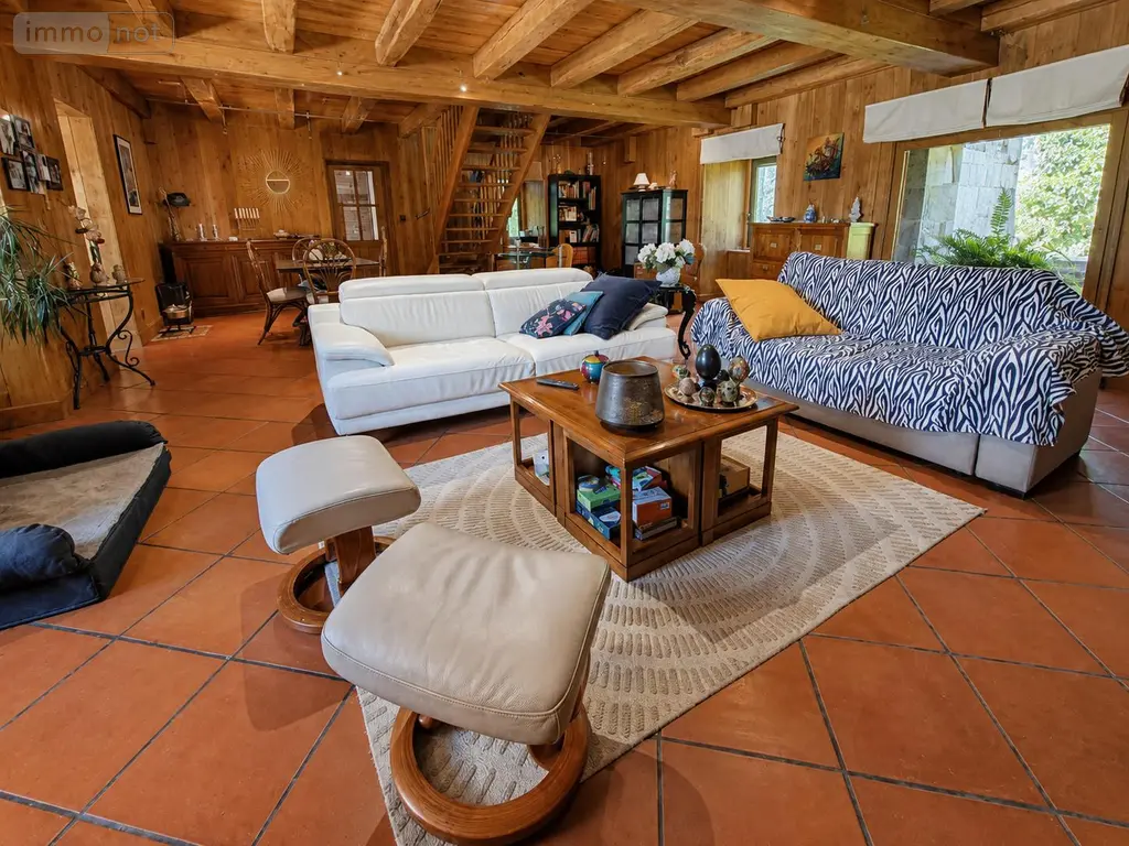 Maison a vendre Arpajon-sur-Cère 15130 Cantal 15 131 m2 4 pièces 309000 euros 059-2065 009