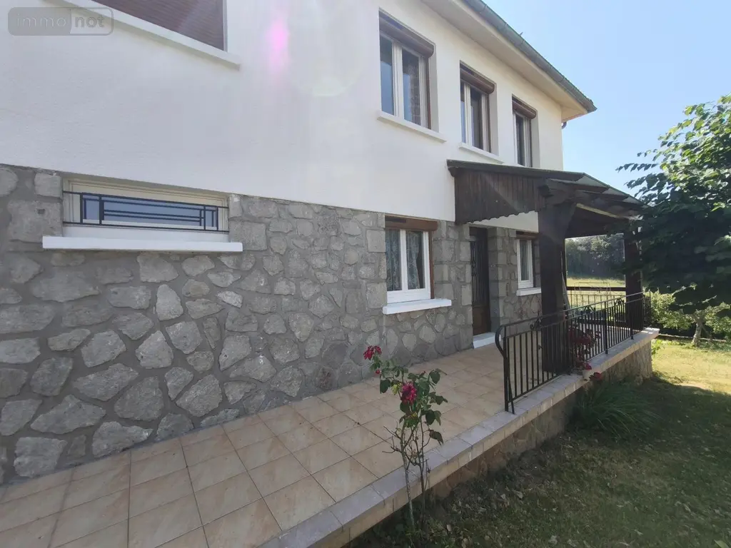 Maison a vendre Saint-Mamet-la-Salvetat 15220 Cantal 15 98 m2 5 pièces 137500 euros 059-2071 003