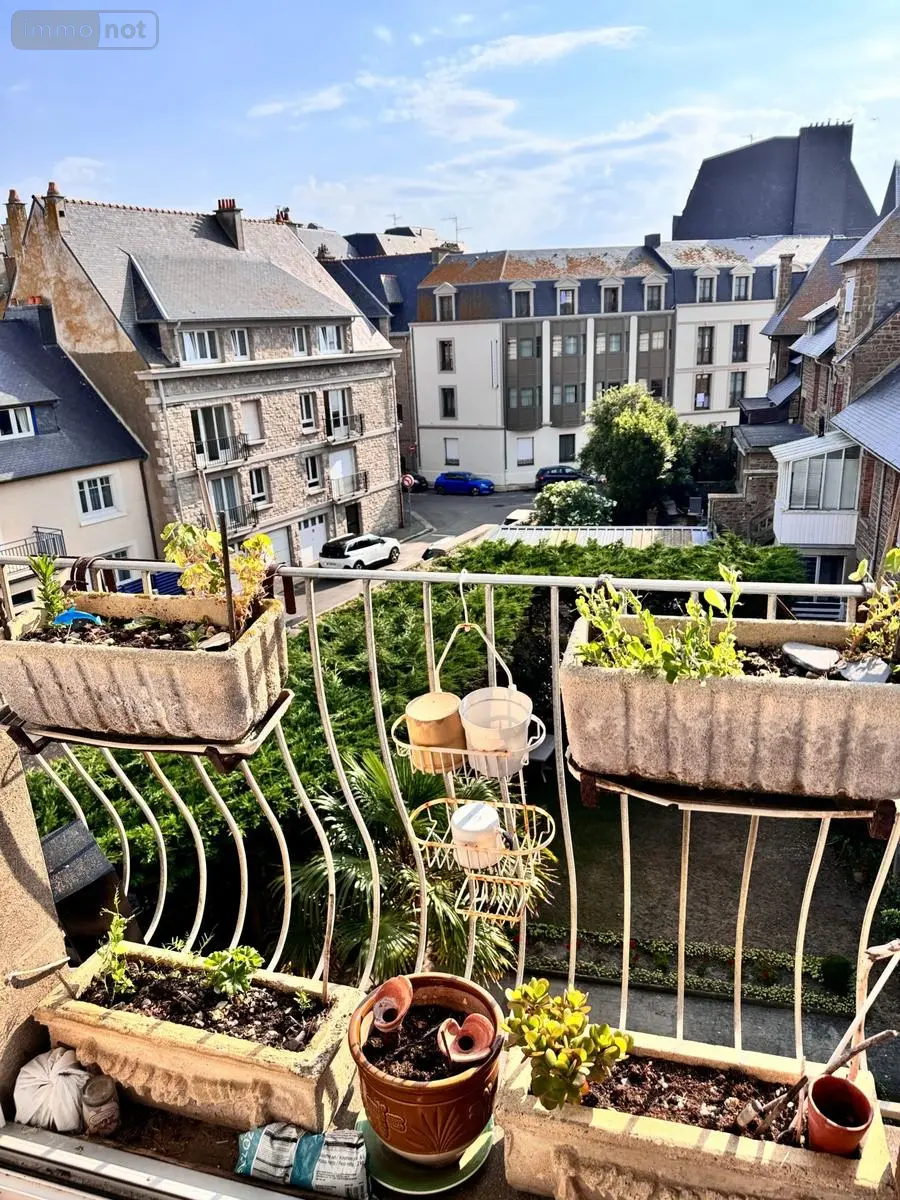 Appartement a vendre Saint-Malo 35400 Ille-et-Vilaine 35 3 pièces 832000 euros 028-1357 013