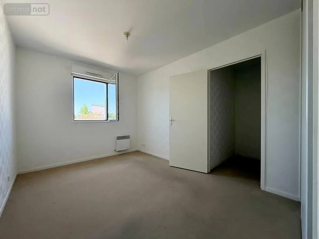 Appartement a vendre Le Rheu 35650 Ille-et-Vilaine 35 69 m2 3 pièces 199900 euros 007-2614MY 005