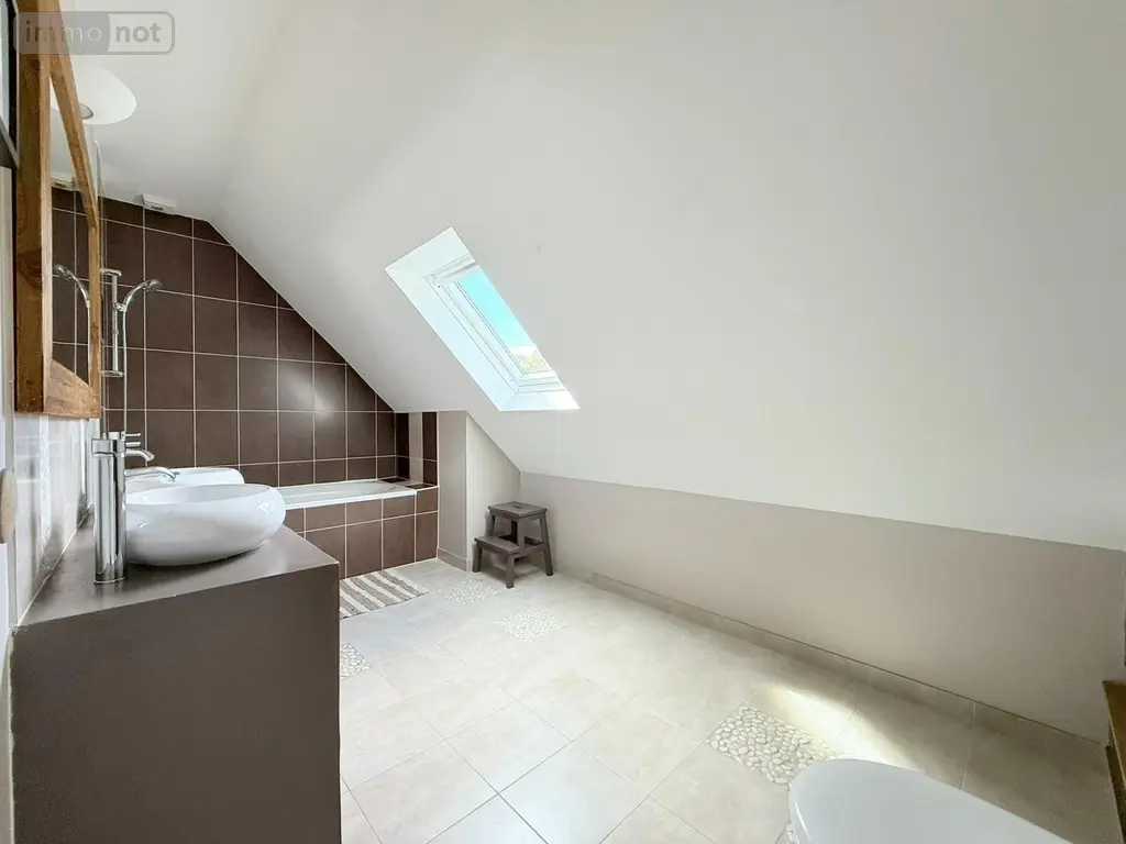 Maison a vendre Bourg-des-Comptes 35890 Ille-et-Vilaine 35 136 m2 6 pièces 349900 euros 007-2656MY 009