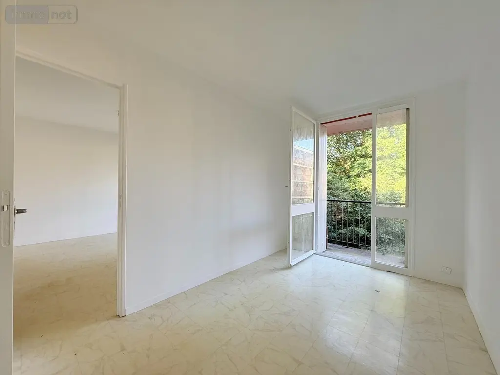 Appartement a vendre Rennes 35000 Ille-et-Vilaine 35 73 m2 4 pièces 141000 euros 007-2671MY 003