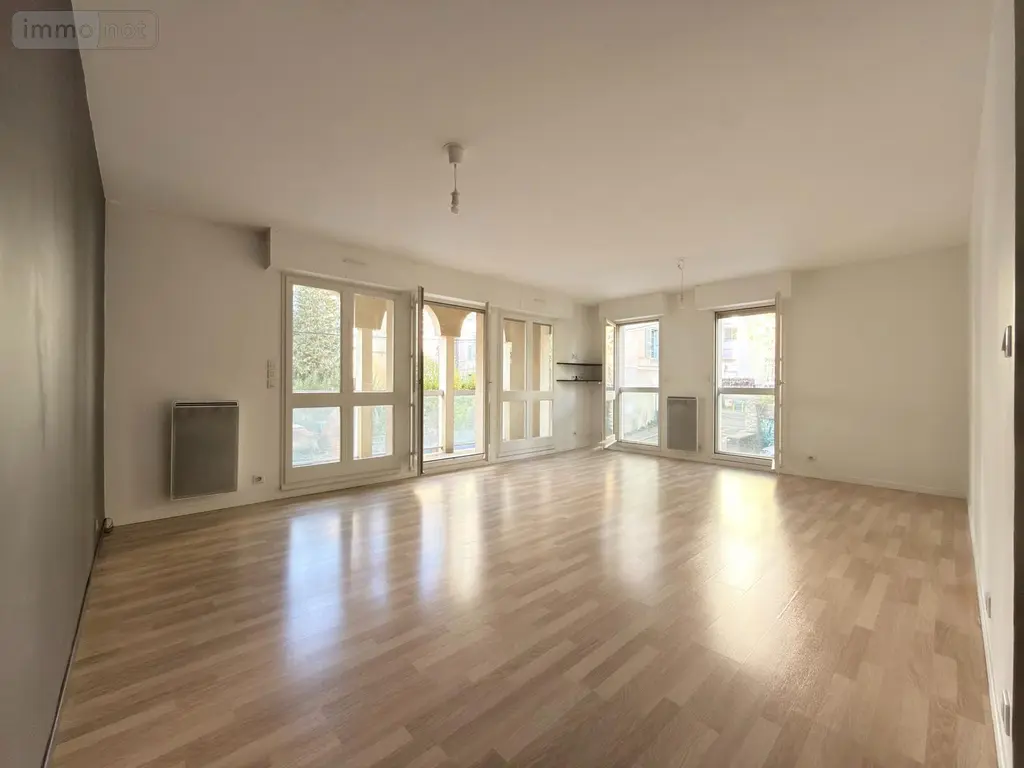 Appartement a vendre Rennes 35000 Ille-et-Vilaine 35 75 m2 3 pièces 313900 euros 007-2684MY 002