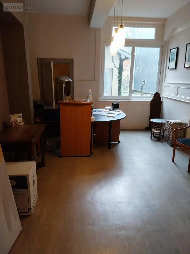 Location fonds et murs commerciaux Pont-Audemer 27500 Eure 27 76 m2 950 euros 065-308 002