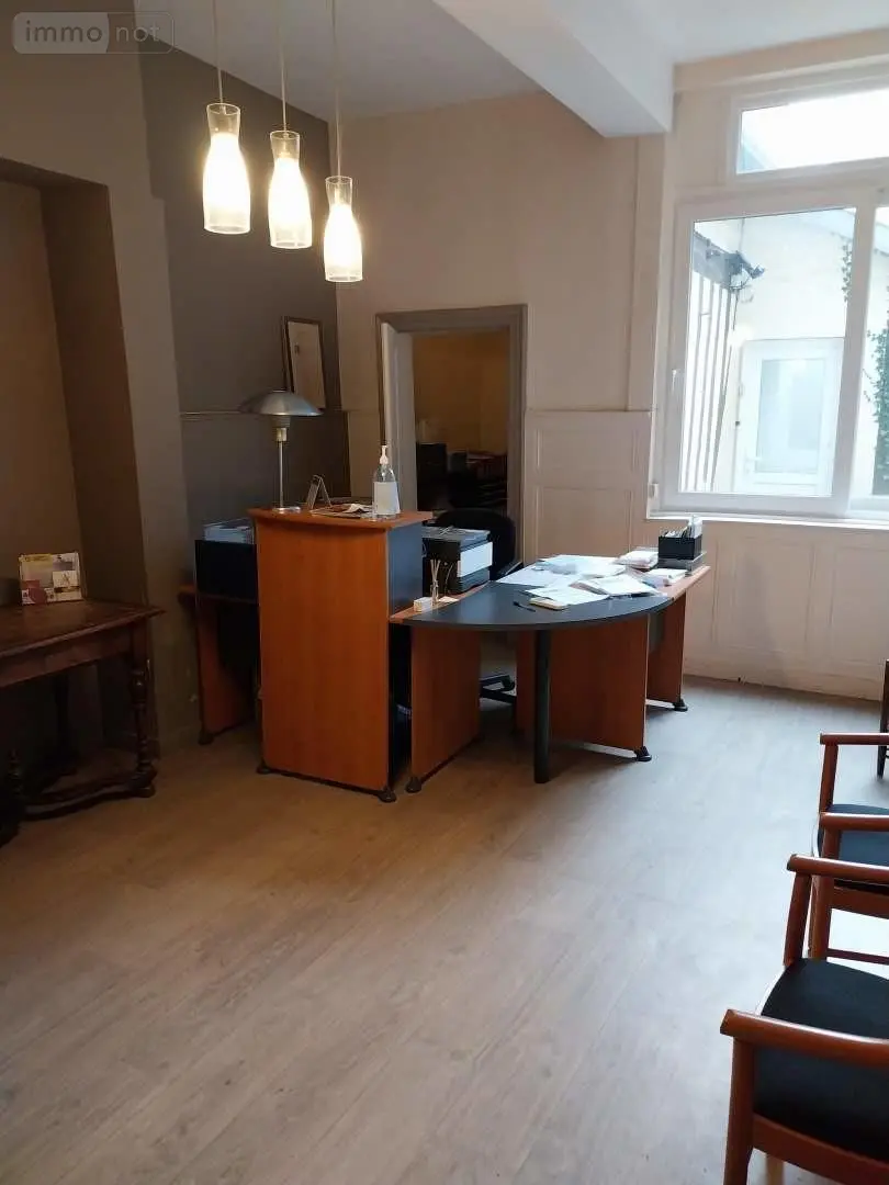 Location fonds et murs commerciaux Pont-Audemer 27500 Eure 27 76 m2 950 euros 065-308 003