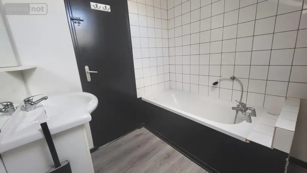Immeuble de rapport a vendre Hérimoncourt 25310 Doubs 25 210 m2 252000 euros 25054-1758 005