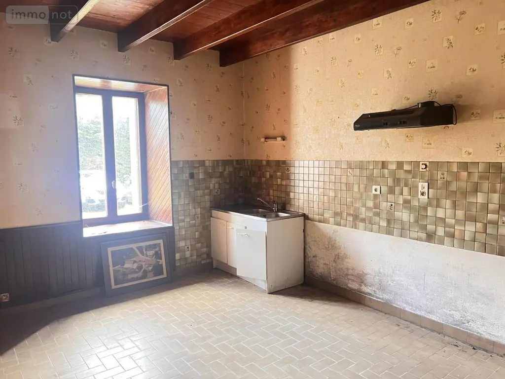Maison a vendre Bulat-Pestivien 22160 Côtes-d'Armor 22 115 m2 6 pièces 75040 euros 22064-1351 005