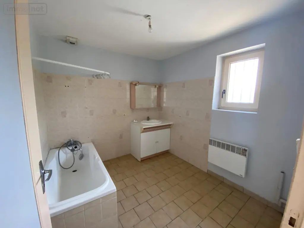 Maison a vendre Gennes-Val-de-Loire 49350 Maine-et-Loire 49 82 m2 4 pièces 185500 euros 49107-1081 006