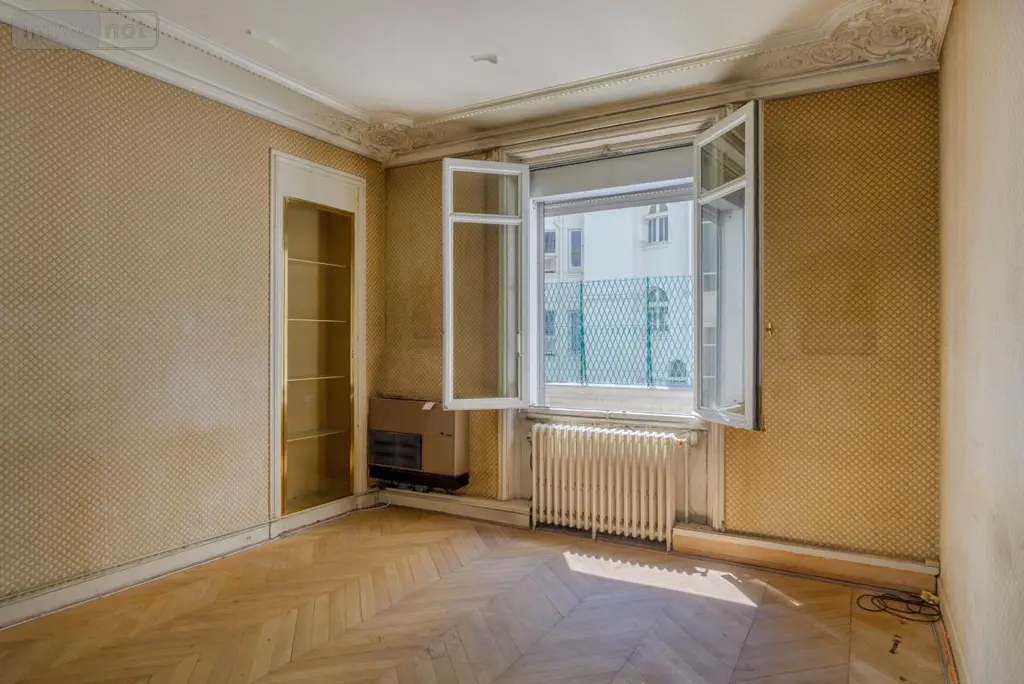 Appartement a vendre Paris 7e Arrondissement 75007 Paris 75 230 m2 6 pièces 3300000 euros 75022-924 012