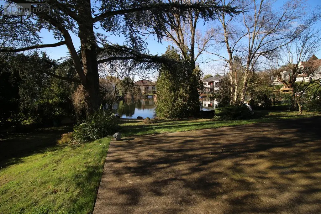 Maison a vendre Le Plessis-Trévise 94420 Val-de-Marne 94 136 m2 6 pièces 627000 euros 94029-257 016