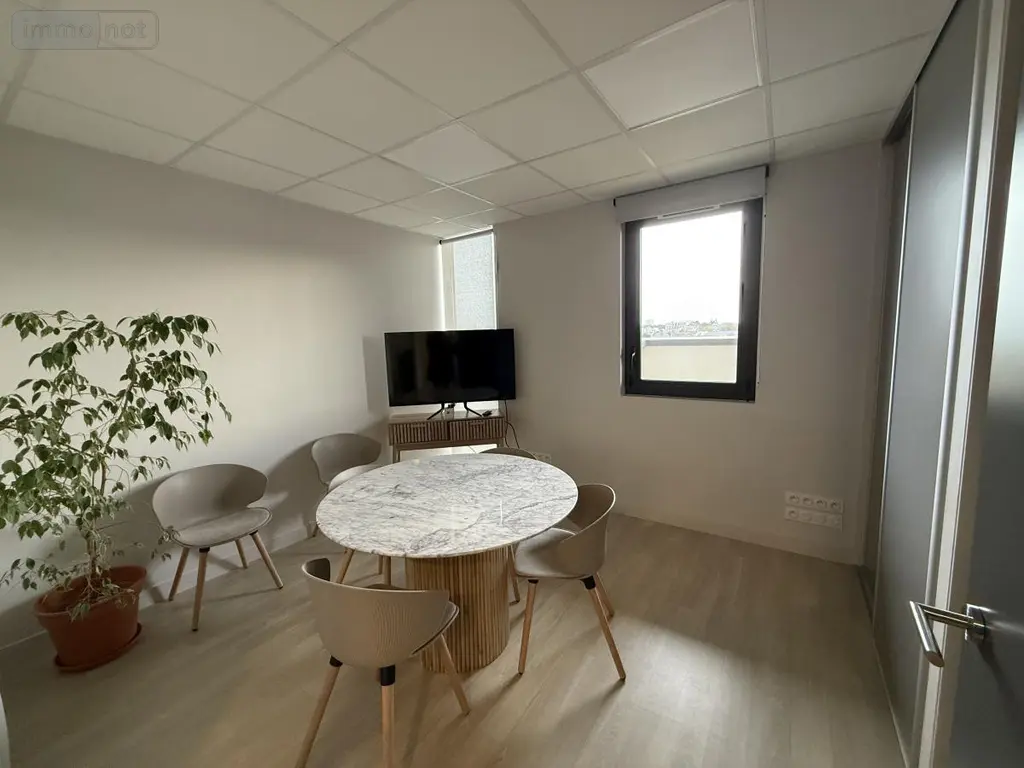 Fonds et murs commerciaux a vendre Saint-Malo 35400 Ille-et-Vilaine 35 439 m2 1558500 euros 35104-1759 004