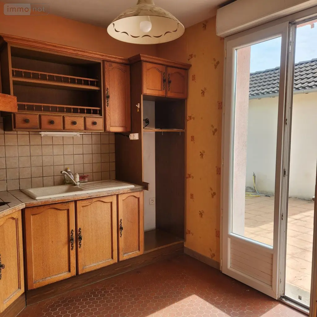 Maison a vendre Avezé 72400 Sarthe 72 62 m2 4 pièces 110250 euros 72085-2263 011