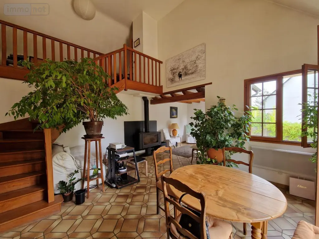 Maison a vendre Joué-lès-Tours 37300 Indre-et-Loire 37 139 m2 7 pièces 372960 euros 37009-2685 004
