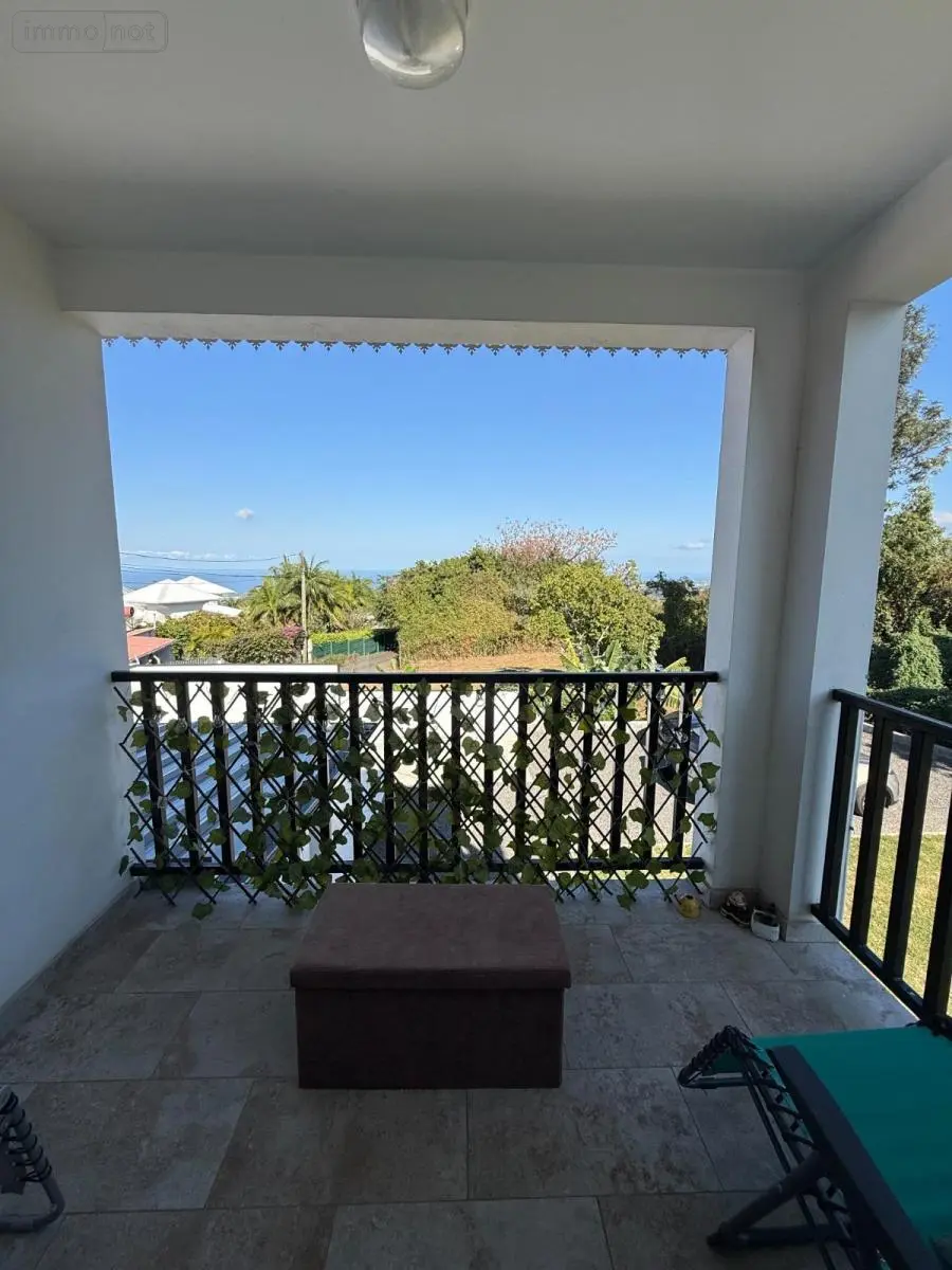 Maison a vendre Le Tampon 97430 La Réunion 974 68 m2 4 pièces 344850 euros 97410-740 010