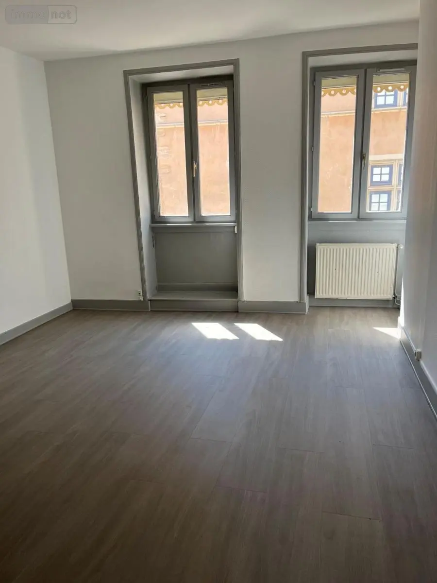 Appartement a vendre Trévoux 01600 Ain 01 63 m2 3 pièces 128000 euros 01070-816 002