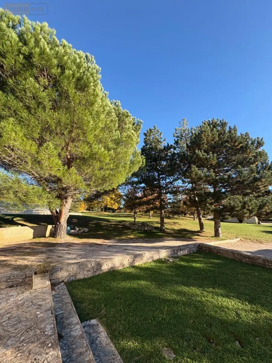 Maison a vendre Simiane-la-Rotonde 04150 Alpes-de-Haute-Provence 04 247 m2 7 pièces 730400 euros 04022-115 004