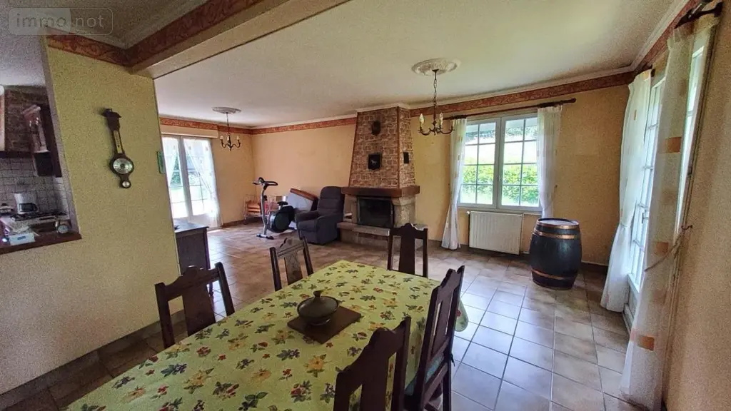 Maison a vendre Plounévézel 29270 Finistère 29 160 m2 6 pièces 189000 euros 29066-3869 003