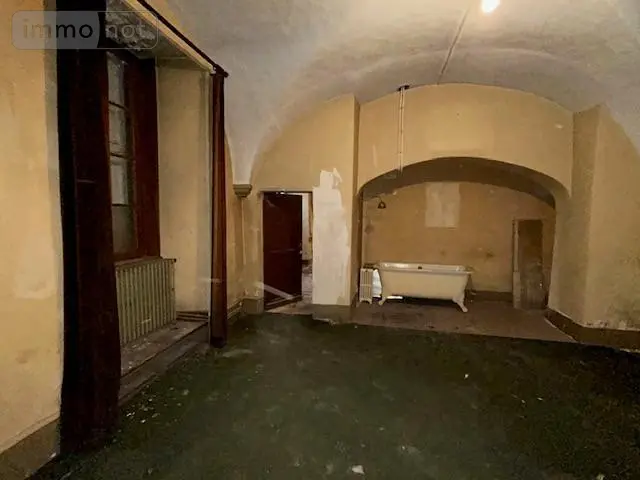 Appartement a vendre Thiers 63300 Puy-de-Dôme 63 208 m2 8 pièces 79000 euros 63022-42 018