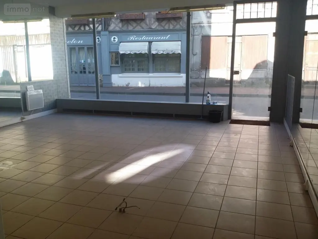 Location fonds et murs commerciaux Orbec 14290 Calvados 14 56 m2 550 euros 14058-L10 004