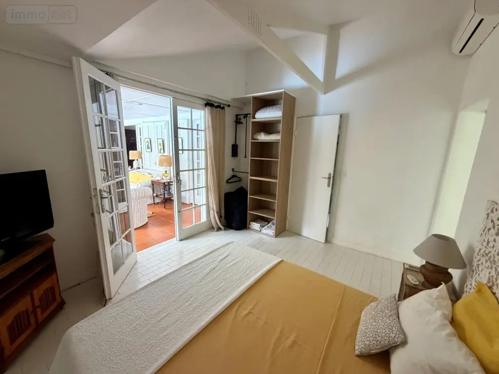 Maison a vendre Saint-Paul 97460 La Réunion 974 135 m2 5 pièces 1350000 euros 97409-351 012