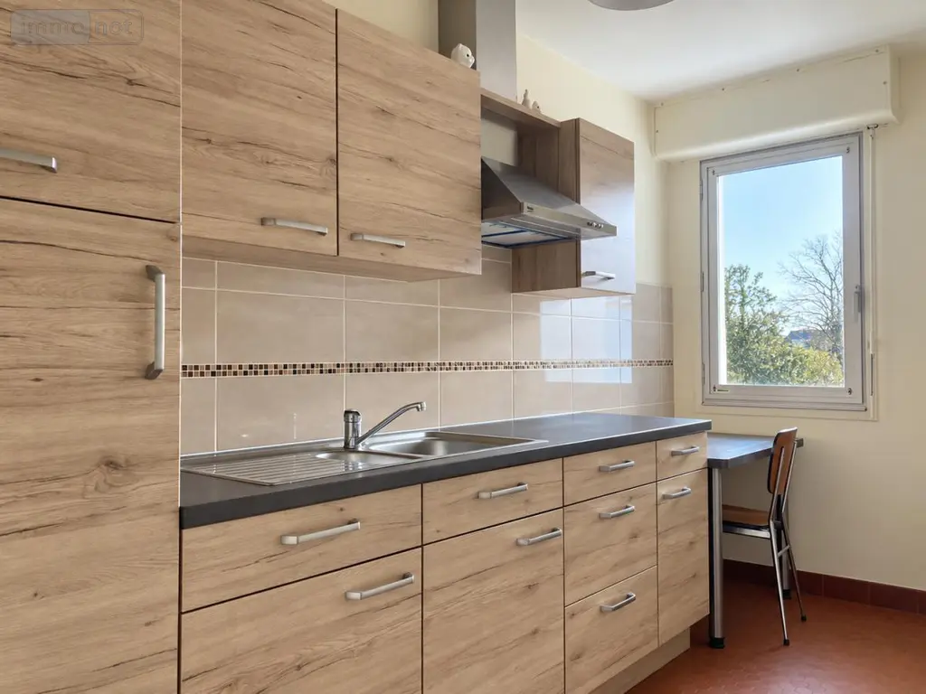 Appartement a vendre Laval 53000 Mayenne 53 49 m2 3 pièces 105848 euros 53007-2205 002