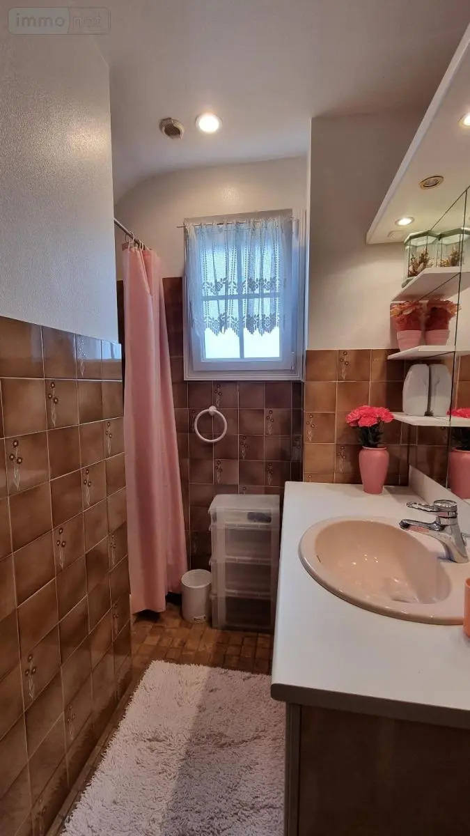 Maison a vendre Callac 22160 Côtes-d'Armor 22 142 m2 6 pièces 220500 euros 29066-3854 016