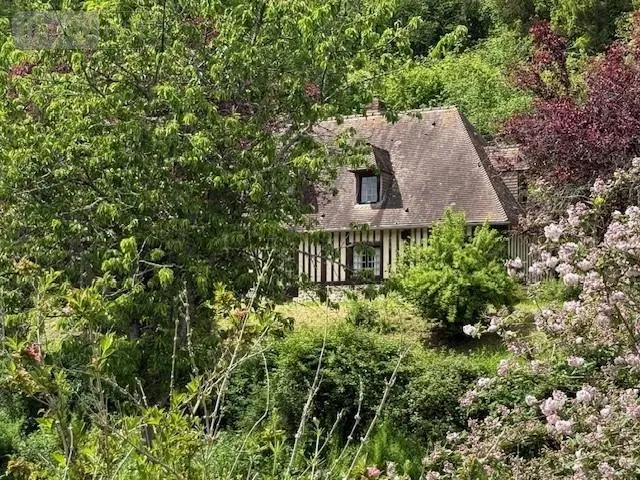 Maison a vendre La Vespière-Friardel 14290 Calvados 14 324 m2 781000 euros 14058-1794 038