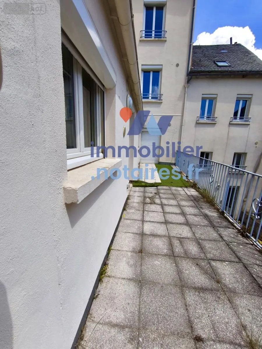 Location appartement Saint-Chély-d'Apcher 48200 Lozère 48 75 m2 710 euros 48032-L125 001