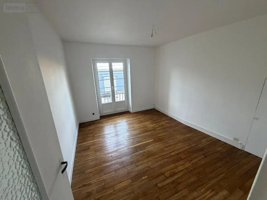 Location appartement Saint-Malo 35400 Ille-et-Vilaine 35 36 m2 565 euros 35084-L383 001