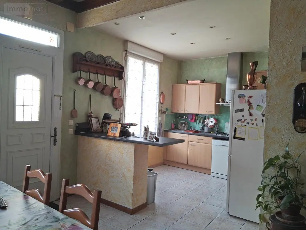 Maison a vendre Mazé-Milon 49630 Maine-et-Loire 49 88 m2 5 pièces 131000 euros 49039-1076 004