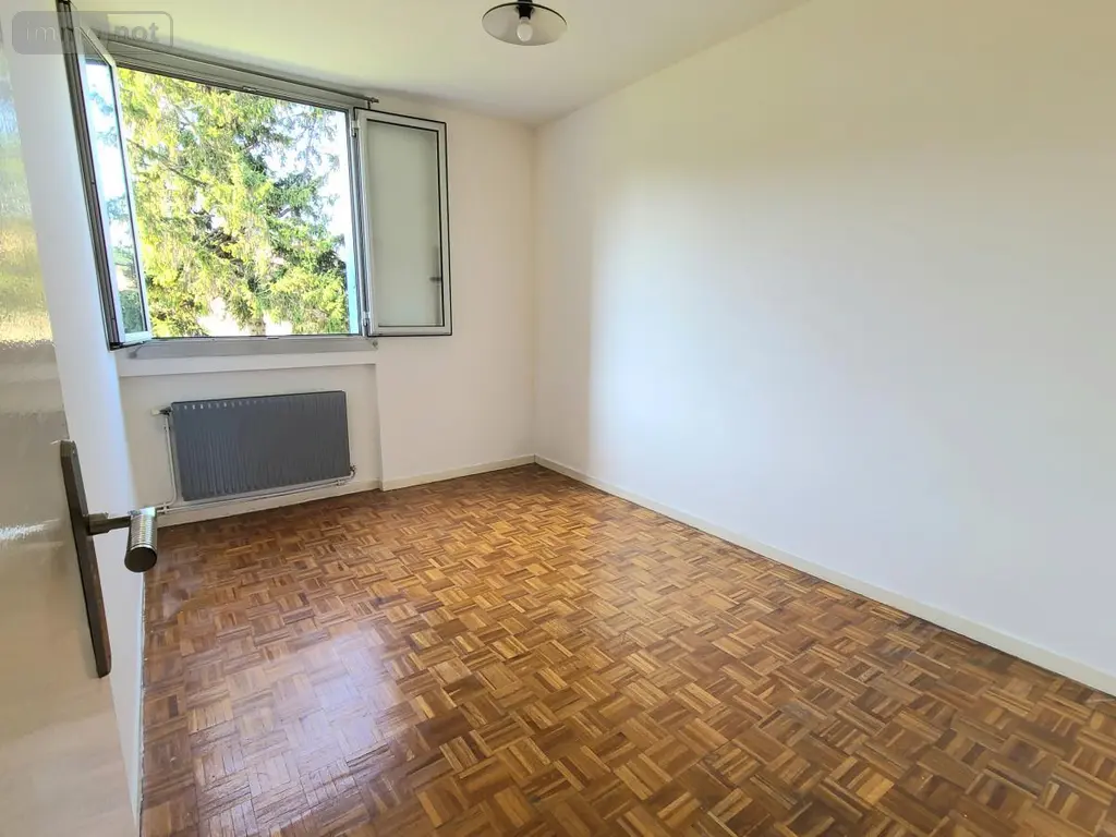 Appartement a vendre Pierrelatte 26700 Drôme 26 76 m2 4 pièces 120000 euros 26060-825 006
