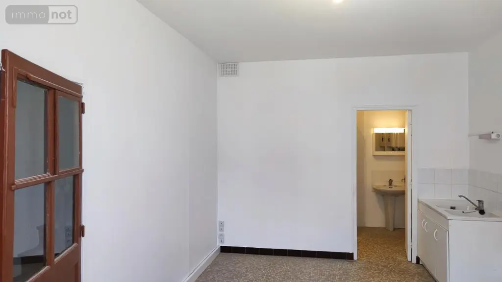 Location maison Longuenée-en-Anjou 49770 Maine-et-Loire 49 53 m2 2 pièces 630 euros 49114-L5 003