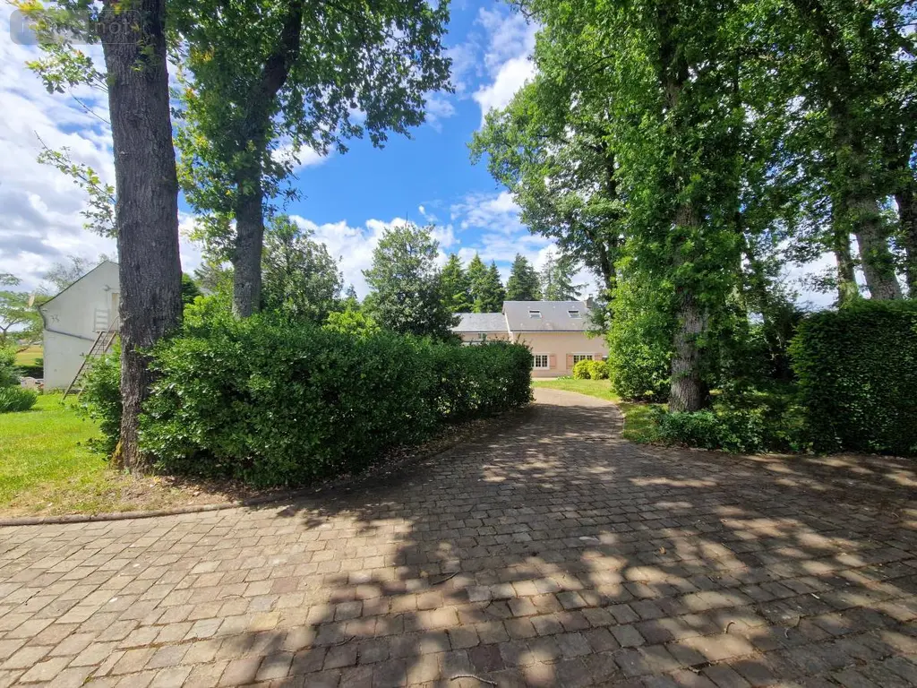 Maison a vendre Parçay-Meslay 37210 Indre-et-Loire 37 245 m2 8 pièces 777000 euros 37009-2677 009