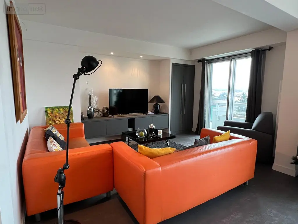 Appartement a vendre Cholet 49300 Maine-et-Loire 49 116 m2 4 pièces 313200 euros 49058-1236 003