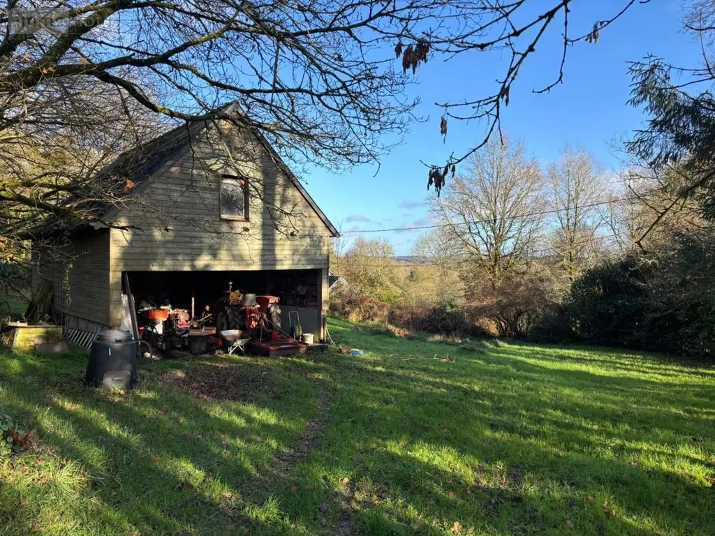 Maison a vendre Berrien 29690 Finistère 29 209 m2 8 pièces 346500 euros 29064-2809 005