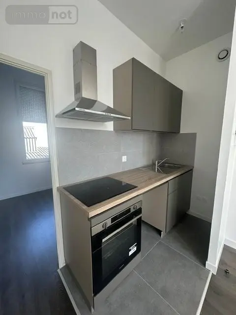 Location appartement Yvetot 76190 Seine-Maritime 76 23 m2 490 euros 76087-L14 002