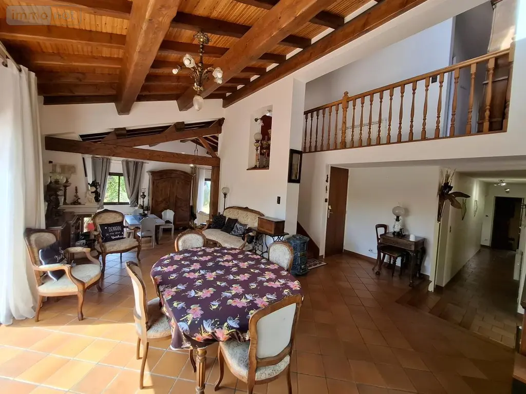 Maison a vendre Corme-Royal 17600 Charente-Maritime 17 169 m2 8 pièces 288530 euros 17111-754 011