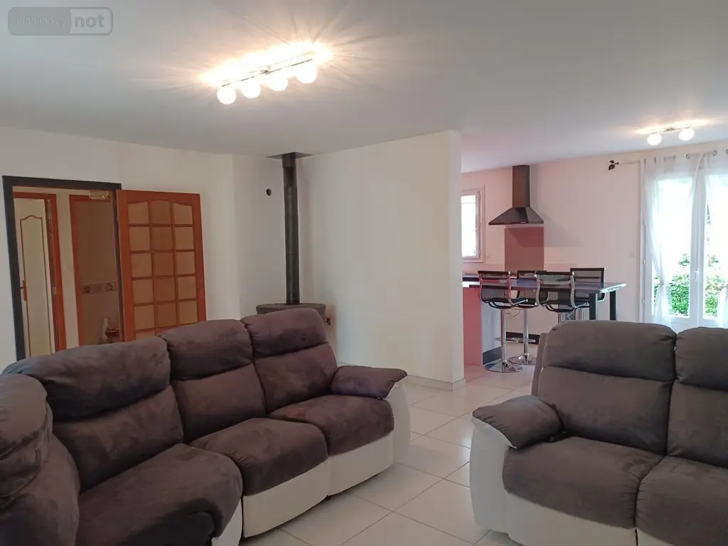 Maison a vendre Savigny-en-Véron 37420 Indre-et-Loire 37 215 m2 240500 euros 37094-14 004