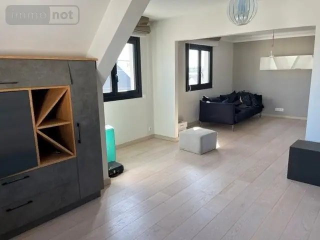 Immeuble de rapport a vendre Lanester 56600 Morbihan 56 213 m2 415288 euros 56083-1160 005