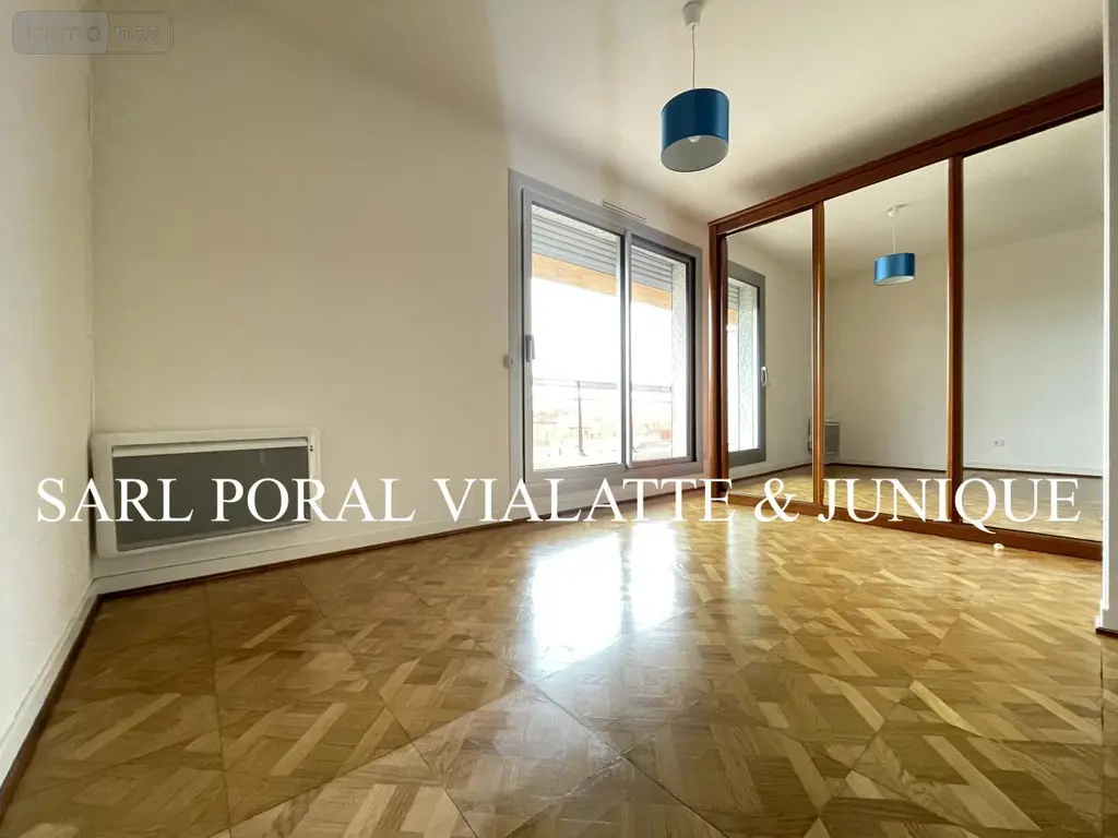 Location appartement Meximieux 01800 Ain 01 70 m2 2 pièces 950 euros 01031-L719 004