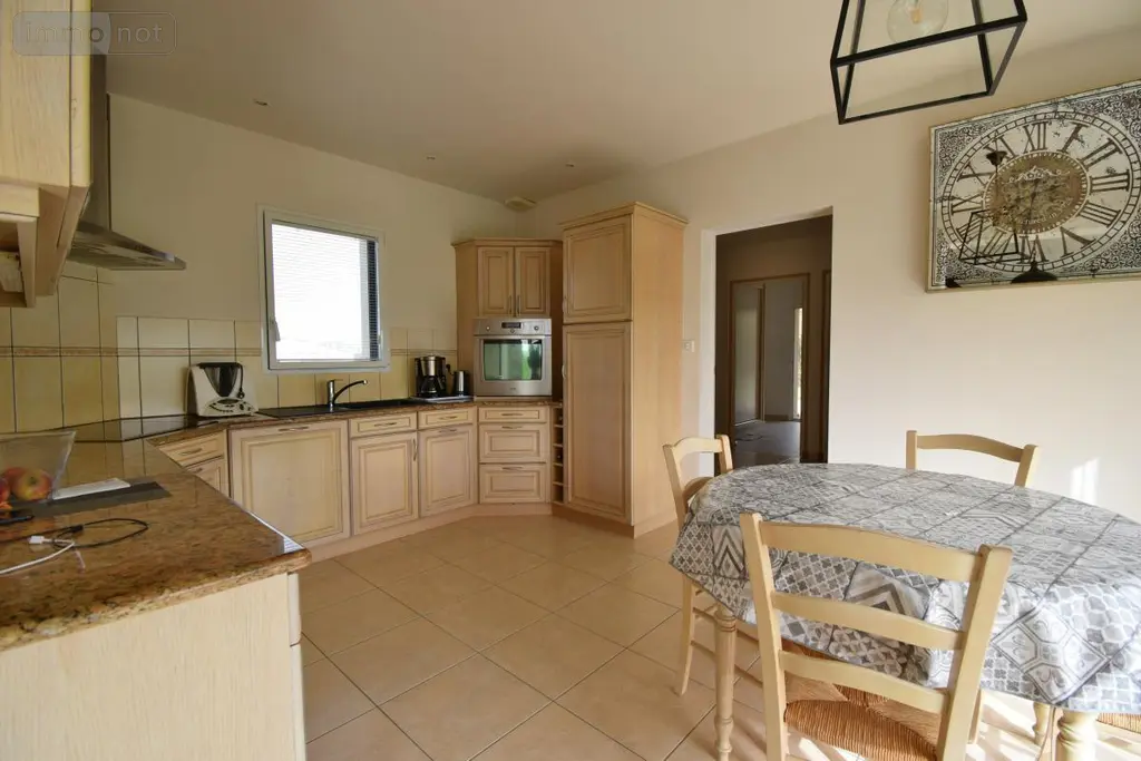 Maison a vendre Val d'Erdre-Auxence 49370 Maine-et-Loire 49 155 m2 6 pièces 366800 euros 49019-3486 004