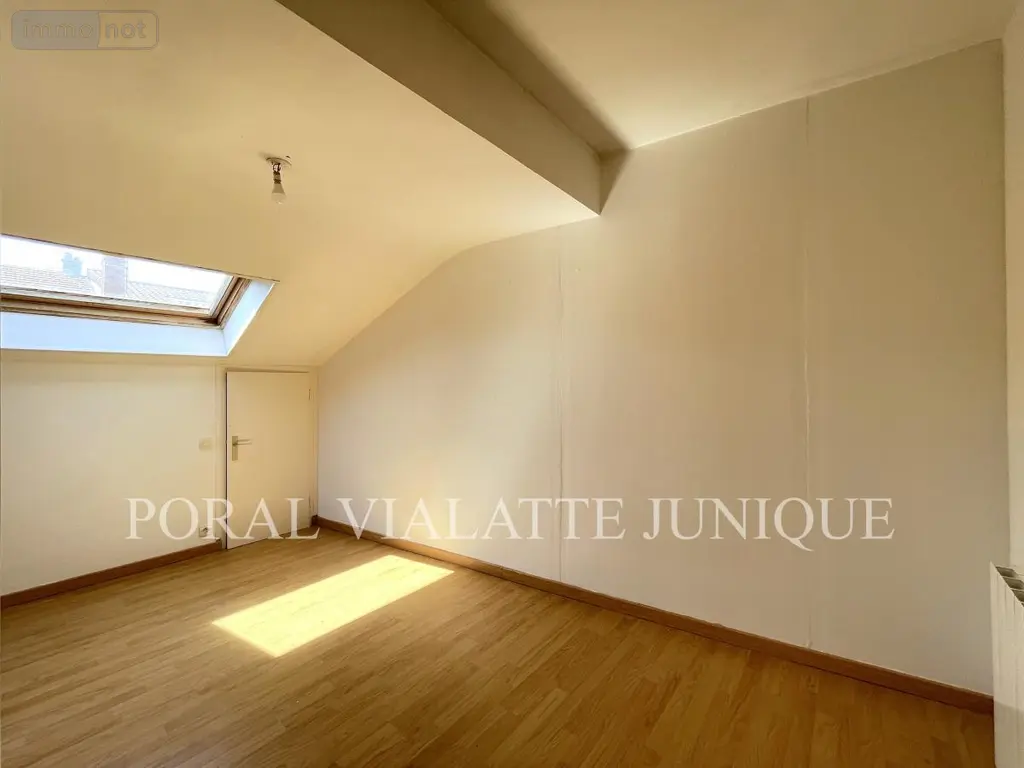 Appartement a vendre Ambérieu-en-Bugey 01500 Ain 01 89 m2 5 pièces 188000 euros 01031-1293 008