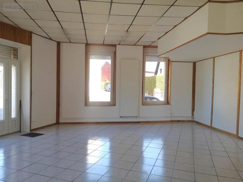 Location fonds et murs commerciaux Cambrai 59400 Nord 59 222 m2 1500 euros 59084-L1435 007