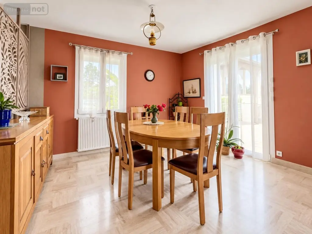 Maison a vendre Saint-Genouph 37510 Indre-et-Loire 37 151 m2 7 pièces 317000 euros 37096-70 003