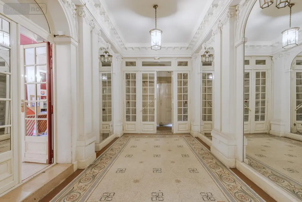 Appartement a vendre Paris 8e Arrondissement 75008 Paris 75 100 m2 4 pièces 1285000 euros 92010-1358 002